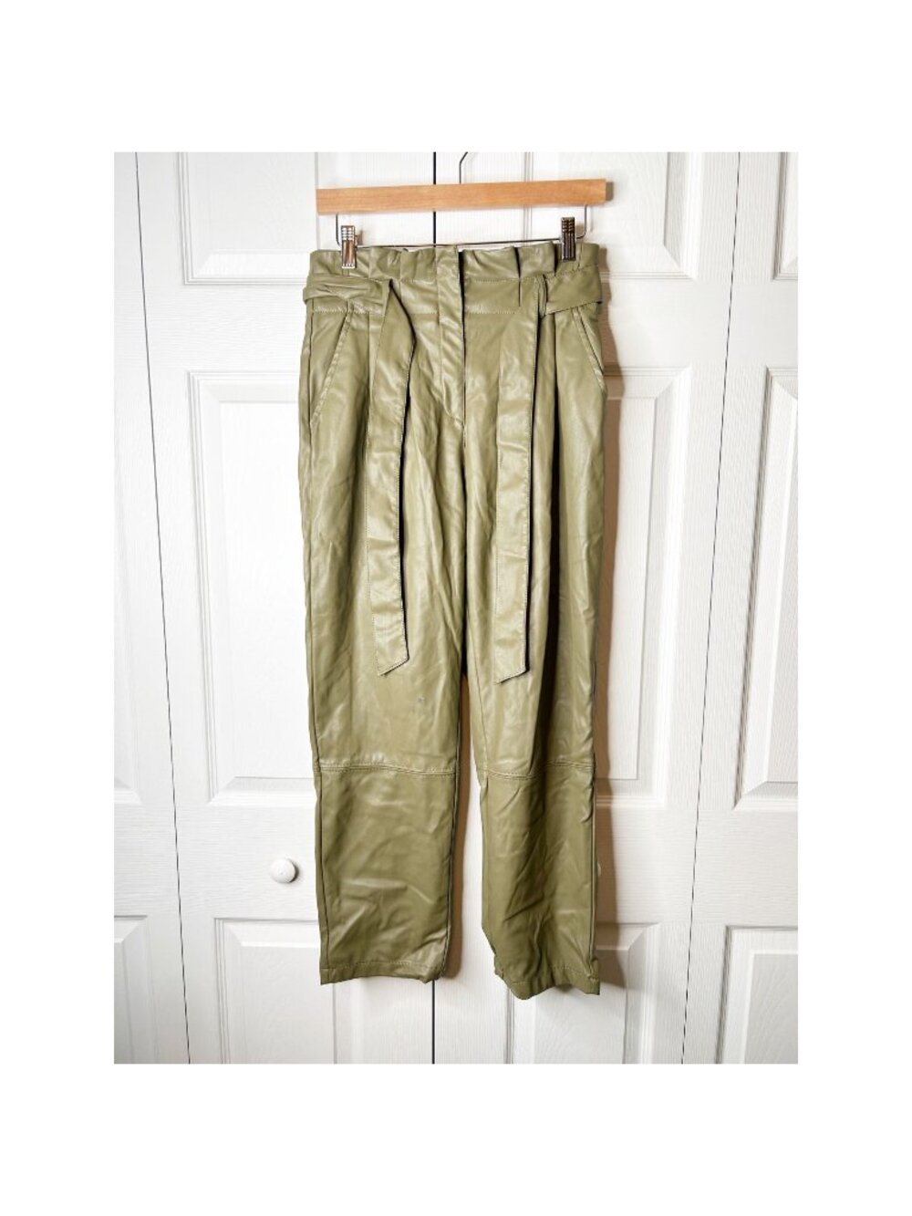 Love, Whit Olive Green Faux Leather High Rise Paperbag Pants Women's Size 6